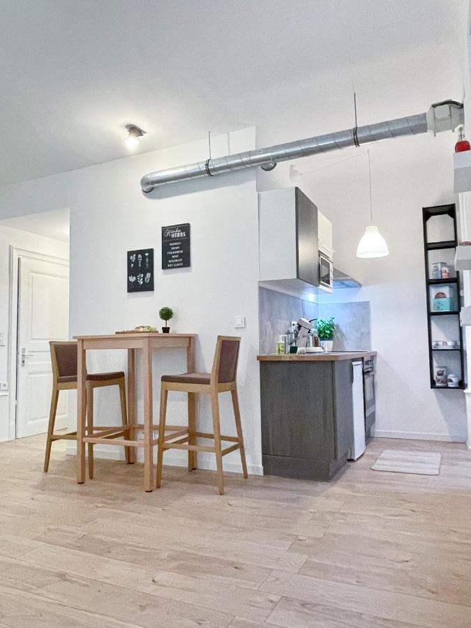 Le Petit Epicier Apartment Mulhouse Bagian luar foto